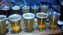 Russian_River_Brewing_Co_Sampler_Tray_18_Beers